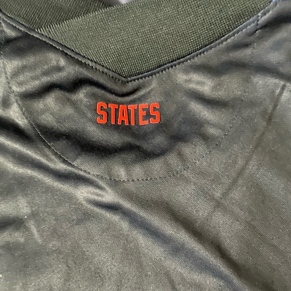 Team USA Nike Women’s Soccer Jersey (Medium) Retails For $90 - Picture 13 of 13